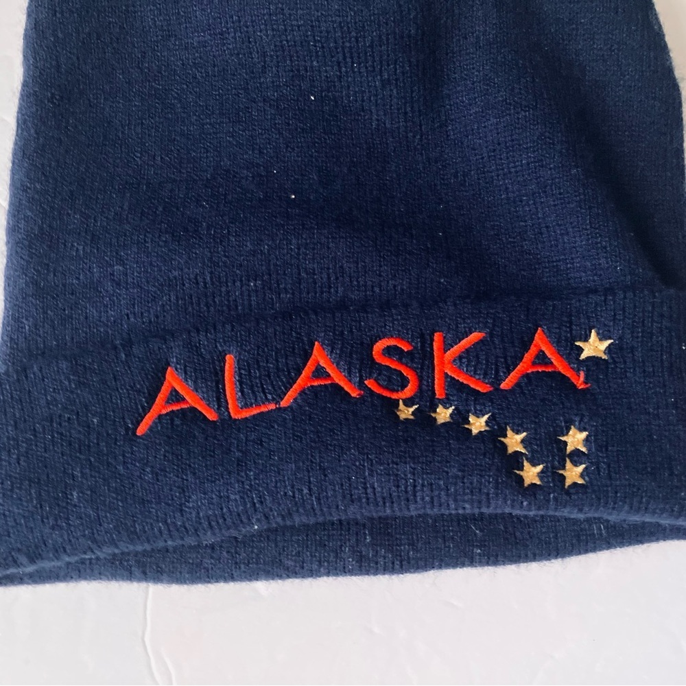 Alaska Knit Beanie - Picture 8 of 9